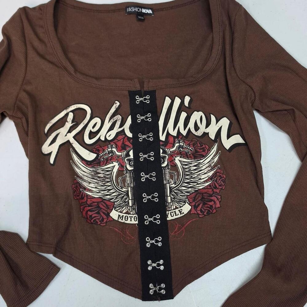 Fashion nova rebellion moto graphic